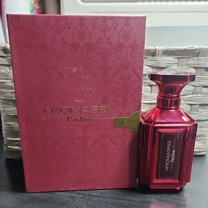NWT Aroma360 Parfum Red Decorative Fragrance Bottle